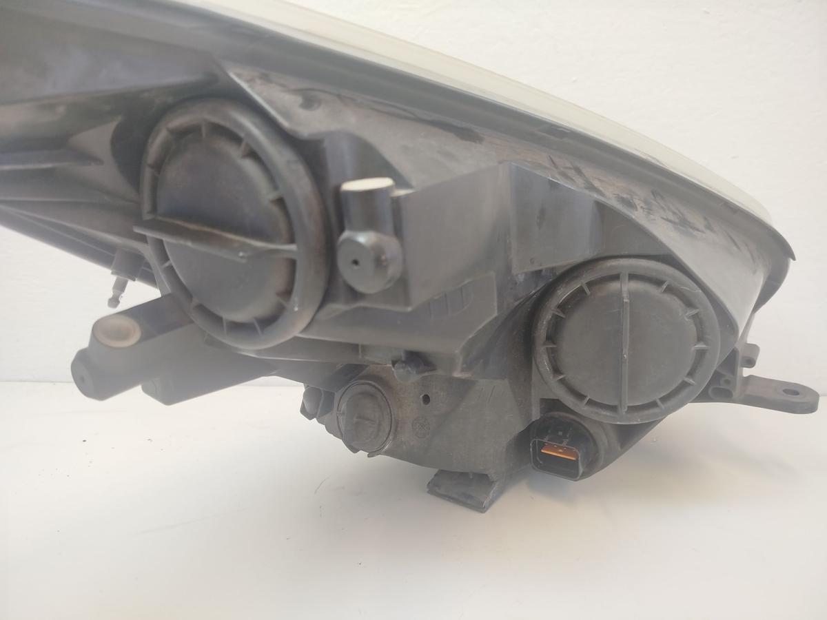 Kia Venga YN Scheinwerfer vorn links Hauptscheinwerfer Halogen Tr&uuml;b OEM