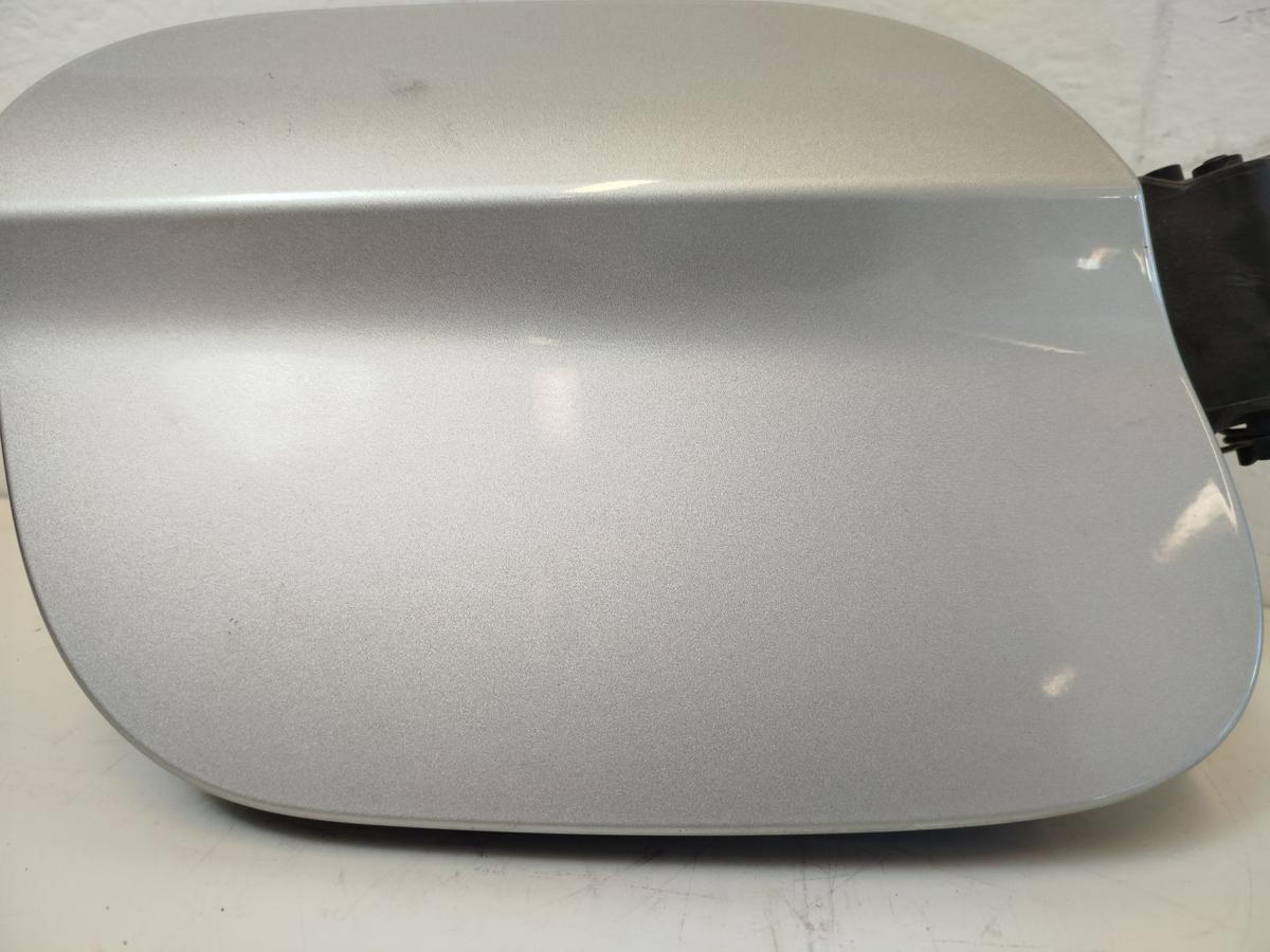Opel Astra K B16 Caravan Tankklappe Tankdeckel Tankverschluss Z176 Argonsilber