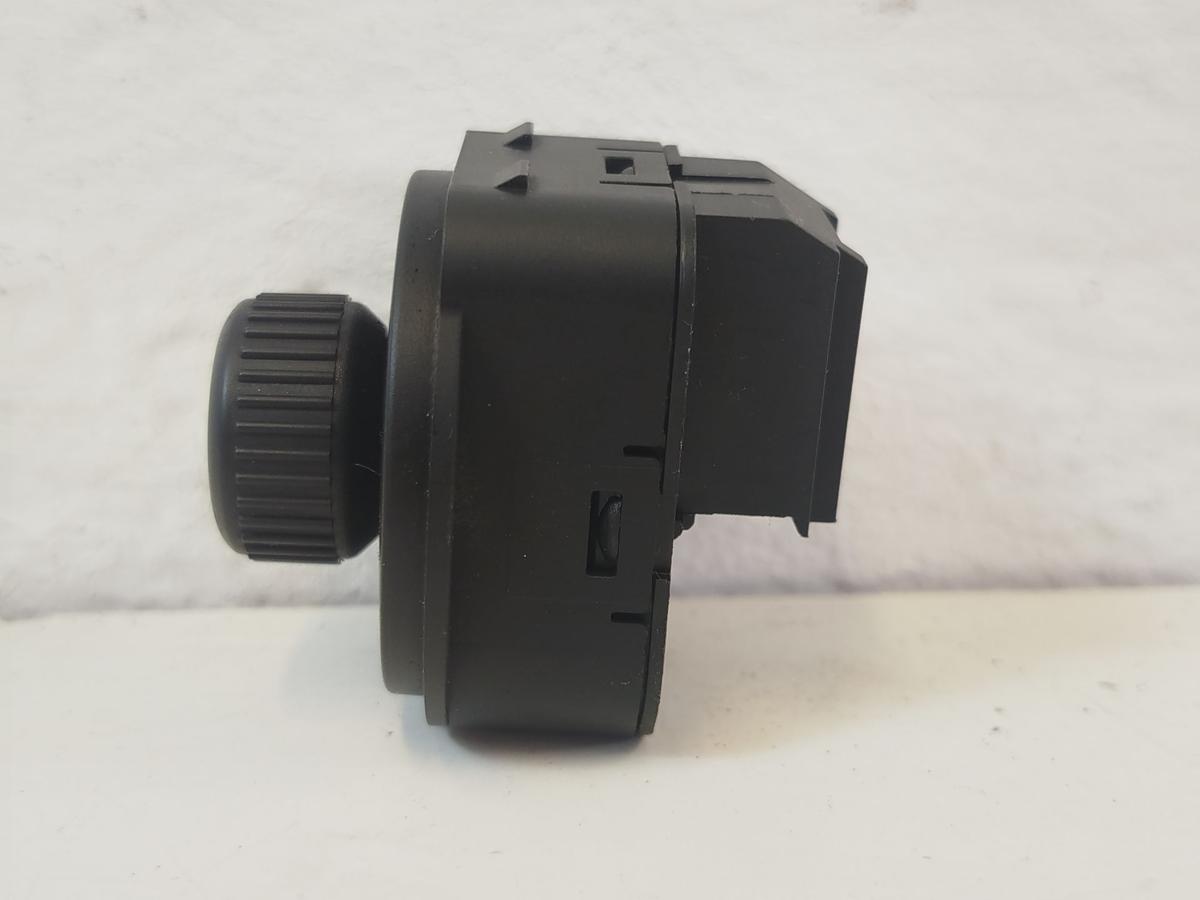 VW Polo 6R Schalter Au&szlig;enspiegel Spiegelverstellung OEM