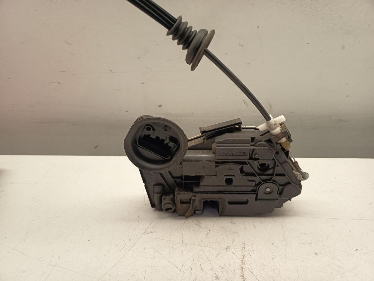 VW Golf VI 5K original T&uuml;rschloss hinten links Fond 5K4839015B Bj 2009