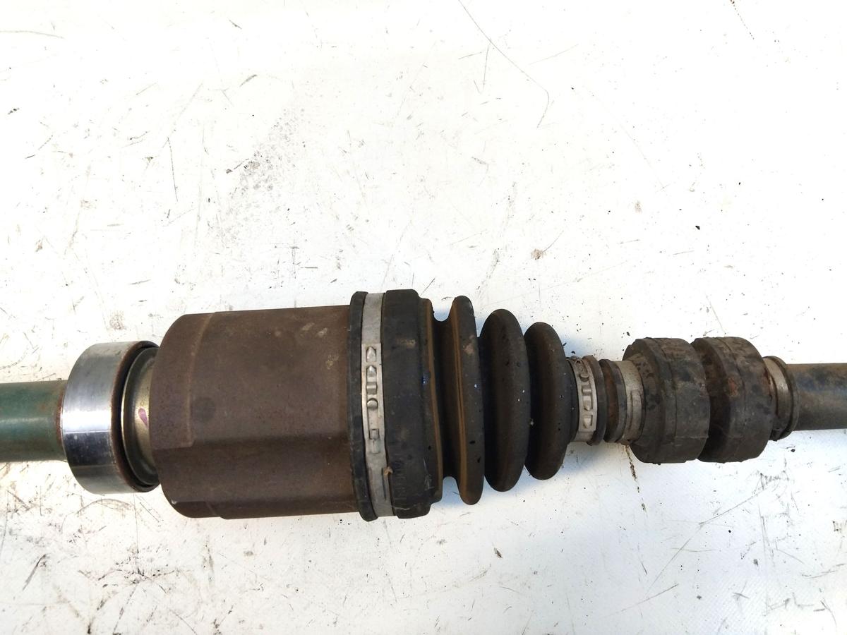 Nissan Qashqai J10 Antriebswelle Gelenkwelle vorn rechts 2.0 104kw Bj.2011