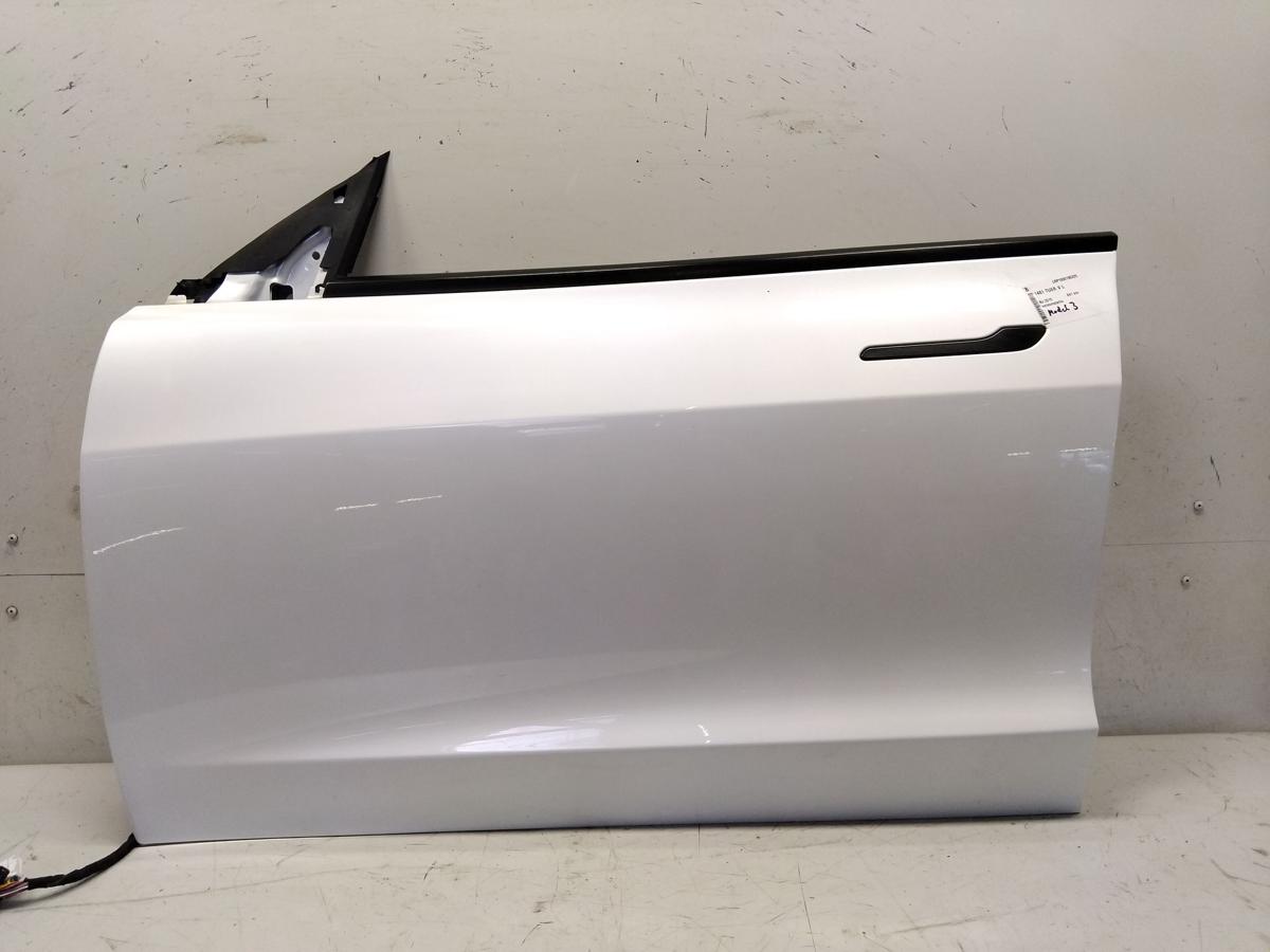 Tesla Model 3 original Tür vorn links Fahrtertür weissmetallic BJ2019