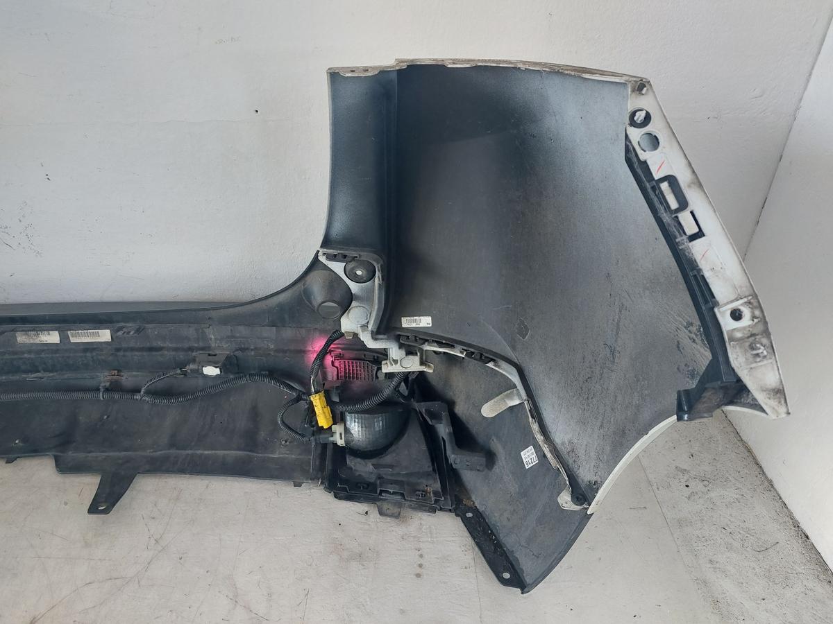 Peugeot 2008 Typ C Sto&szlig;f&auml;nger hinten Hecksch&uuml;rze PDC Sto&szlig;stange KWE Blanc Nacre