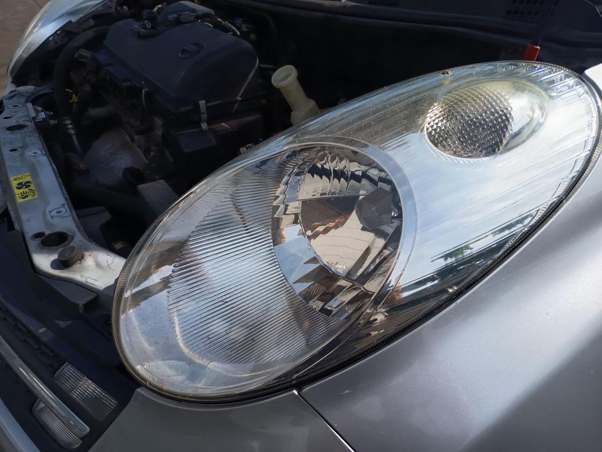 Nissan Micra K12 Scheinwerfer links Halogen/Haupt/Licht/Front Bj 2006
