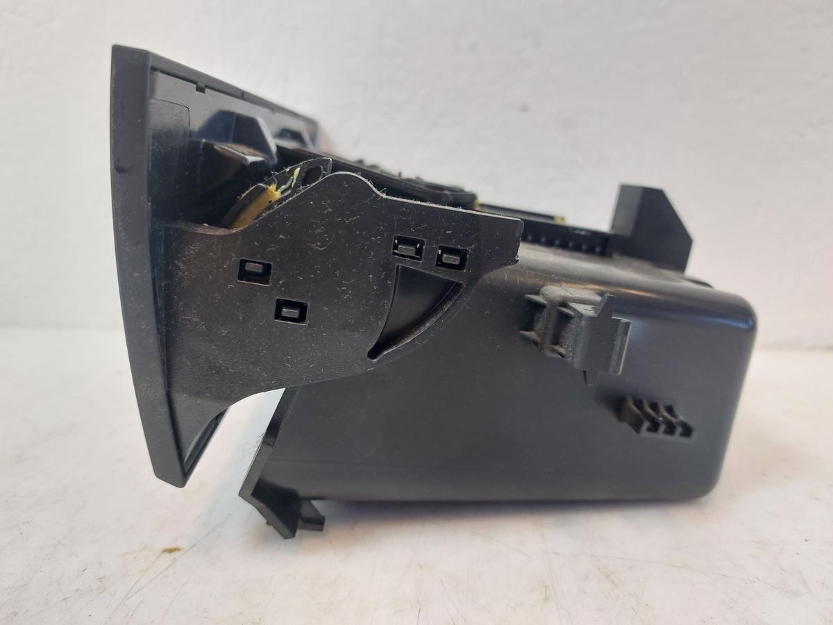 Seat Leon III 5F Ablagefach Armaturenbrett mitte Staufach mit Deckel