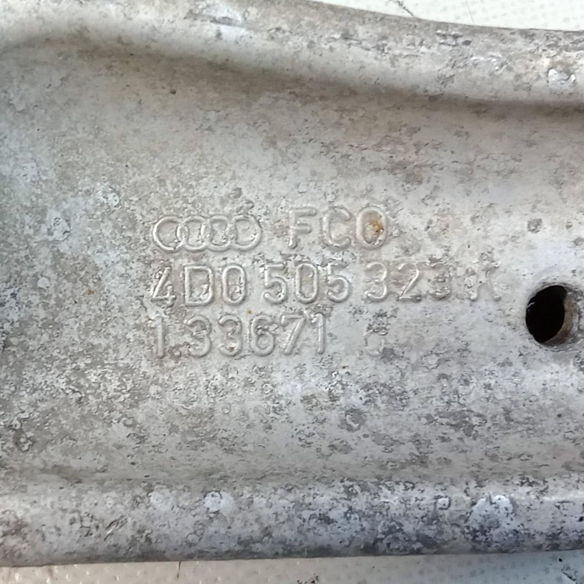 Audi A8 Quattro 4D D2 original Querlenker Hinterachse oben 4D0505323K Bj.2000