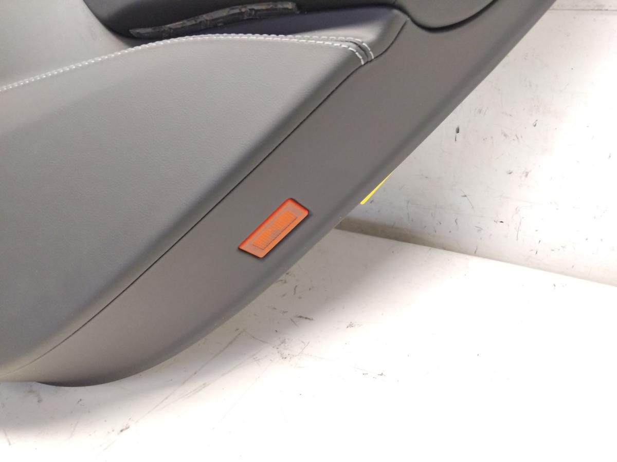 Tesla Model S T&uuml;rverkleidung hinten rechts Premium Kunstleder schwarz Bj.2019