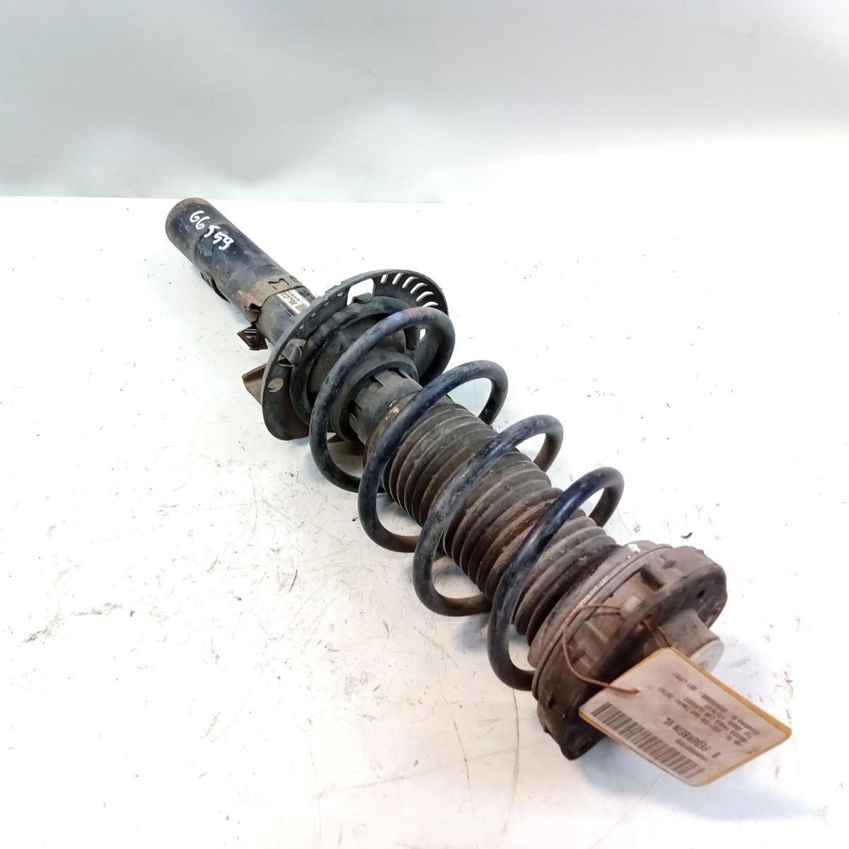 Skoda Fabia Federbein vorn links BJ2001