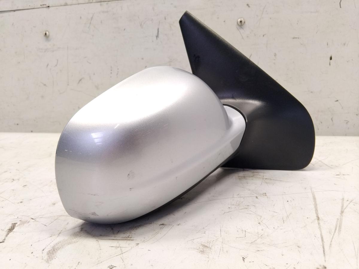 VW Bora original Au&szlig;enspiegel rechts elektrisch&beheizt BJ2002 LA7W reflexsilber