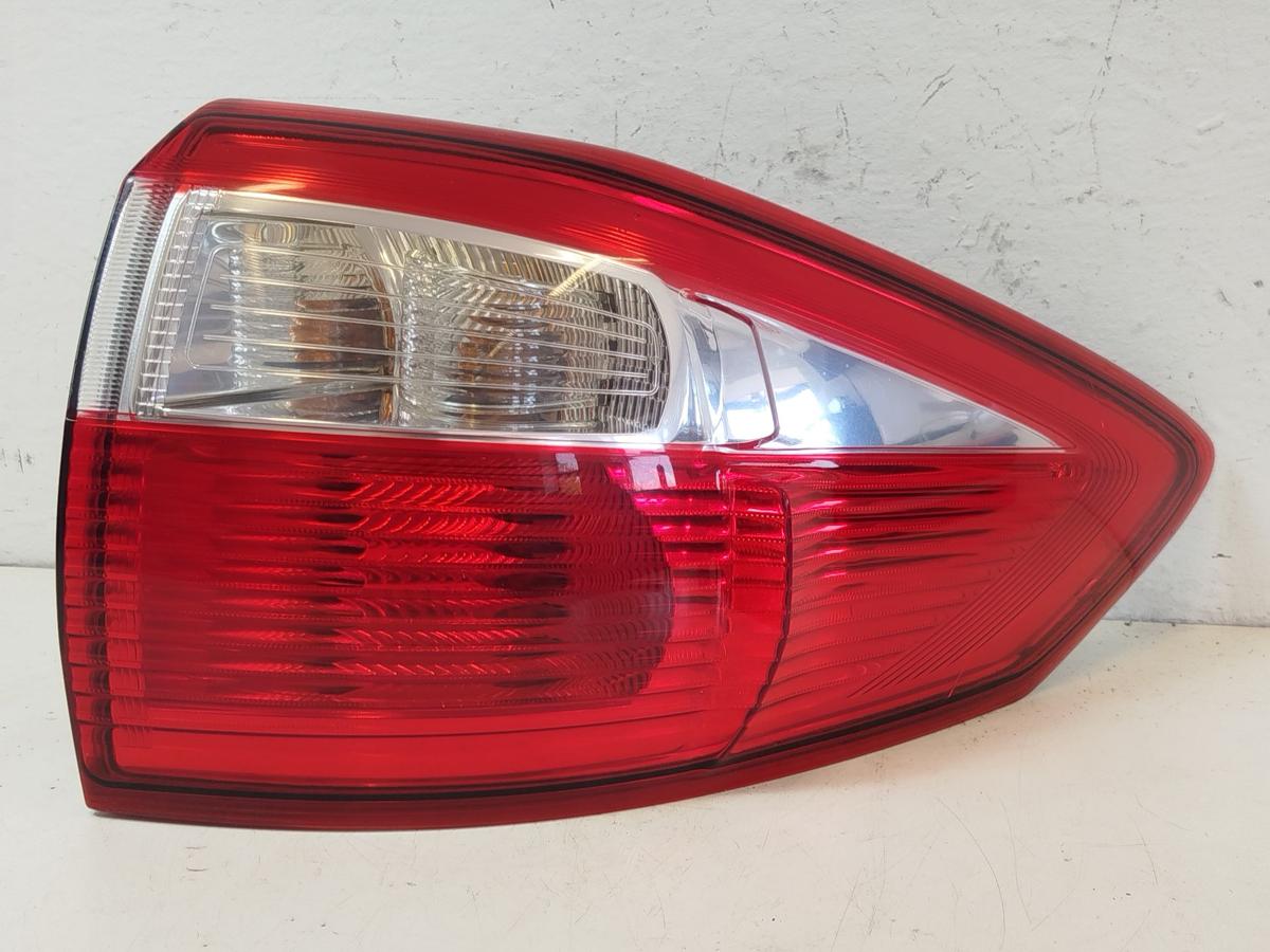 Ford C-Max CB7 R&uuml;ckleuchte rechts au&szlig;en Ecke R&uuml;cklicht Heckleuchte OEM
