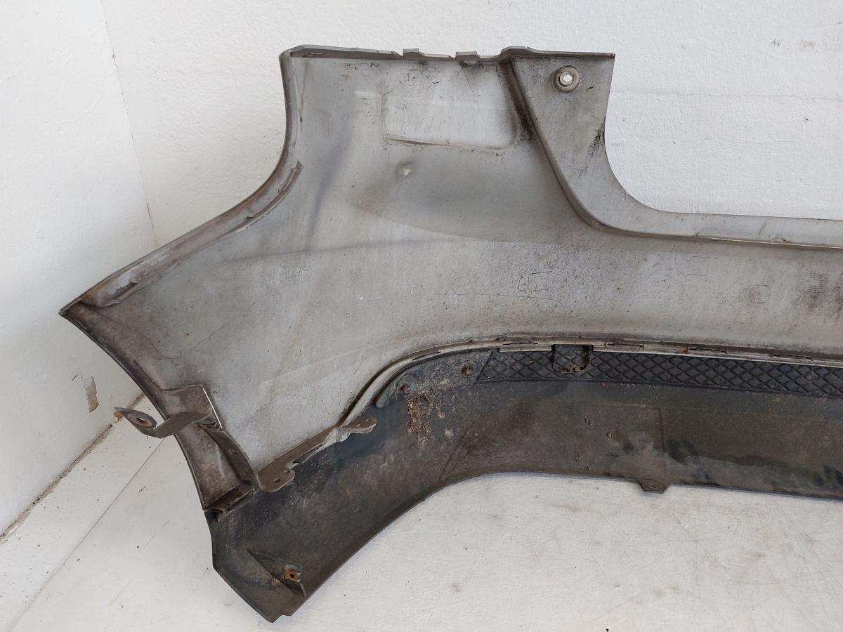 Ford Focus DYB MK3 Stoßfänger hinten Heckschürze vom 5 türer Micastone Silber