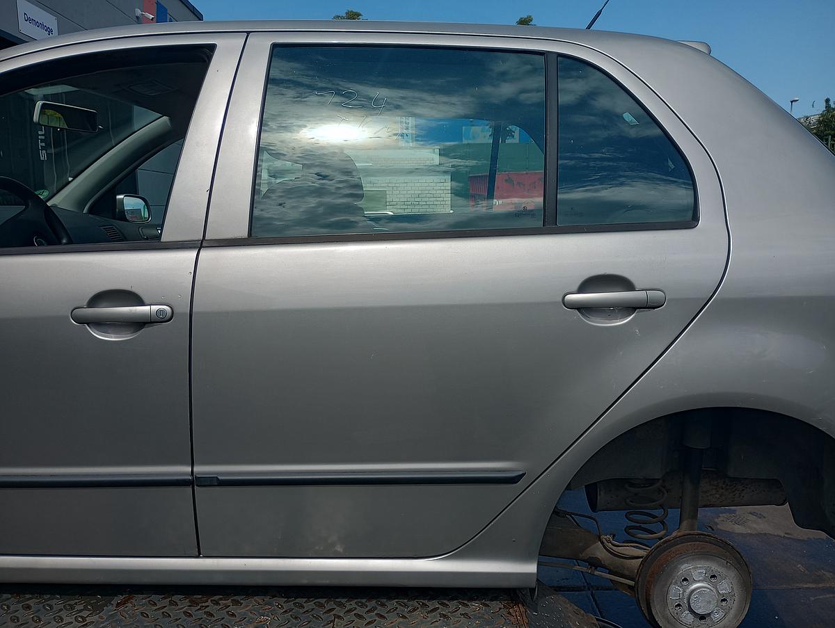 Skoda Fabia Limo 6Y orig Tür hinten links LF8H Beige Bj 2006