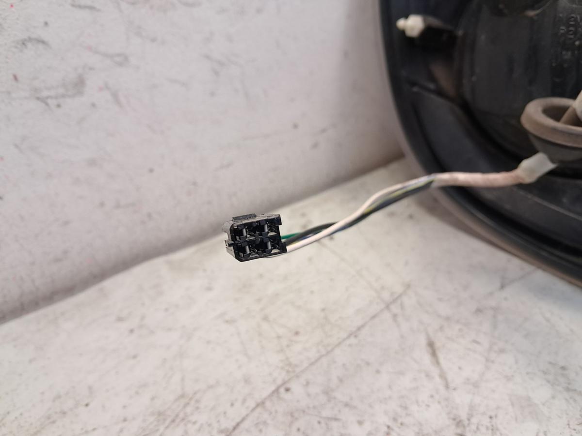 Suzuki Liana Kombi original R&uuml;ckleuchte Schlussleuchte rechts Facelift BJ2006