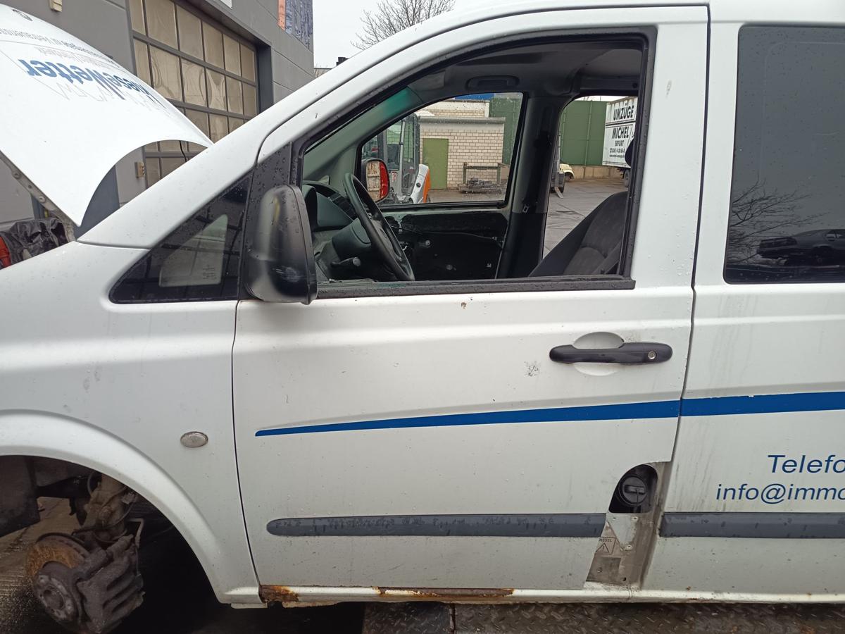 Mercedes Vito W639 original T&uuml;r vorn links Fahrer 9147 Arktiswei&szlig; Bj 2007