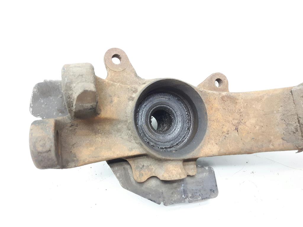 Audi A8 4D original Achsschenkel vorn links 4D0407257G BJ1996