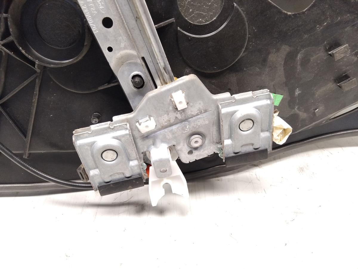 Ford Fiesta JA8 original Fensterheber hinten rechts manuell Grundplatte BJ2009
