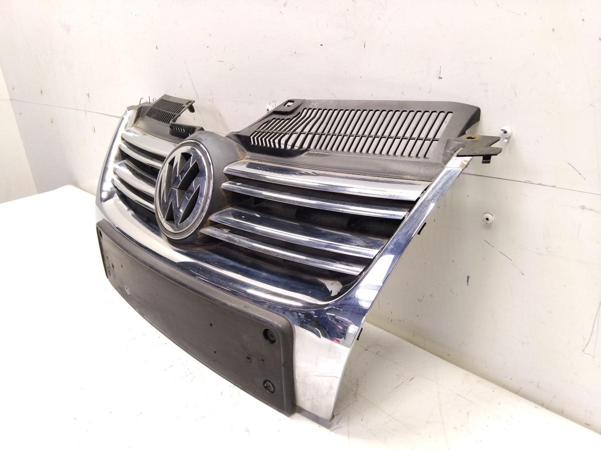 VW Golf 5 Variant Kombi original K&uuml;hlergrill mit Emblem Bj.2009
