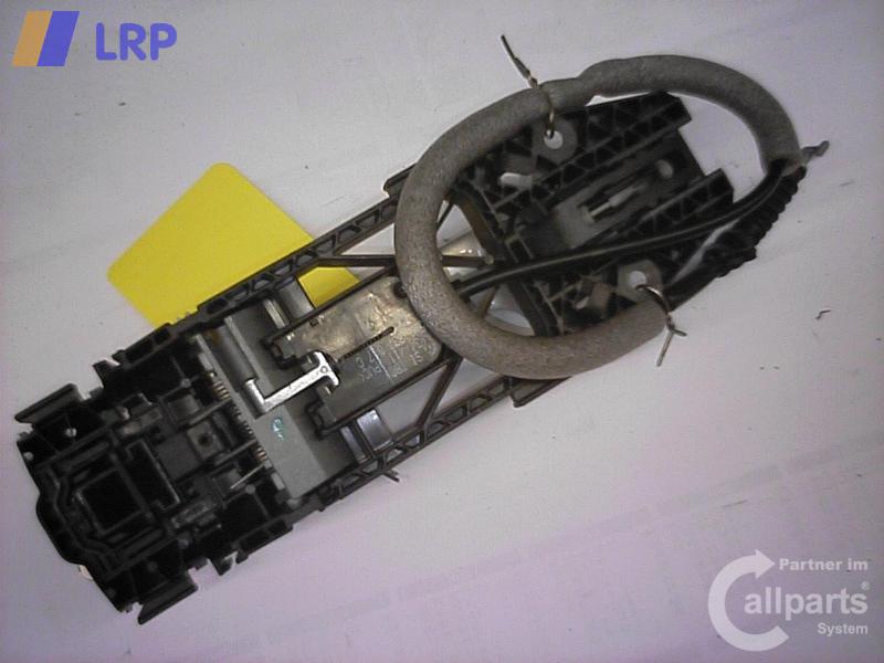 Volkswagen VW Golf VI BJ 2011 , AUSSENGRIFF TUER vorn rechts ; Tuergriff vorn rechts ; GOLF VI (10/08-); 5K AB 10/08; 5N0837017C; 5N0837017C