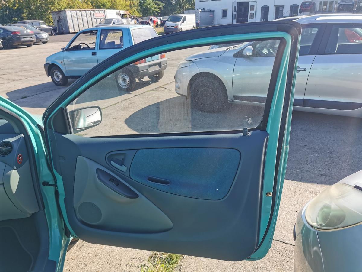Toyota Yaris P10 Fahrertür Tür Autotür vorn rechts 3T 764 Light Aqua Japan DELLE