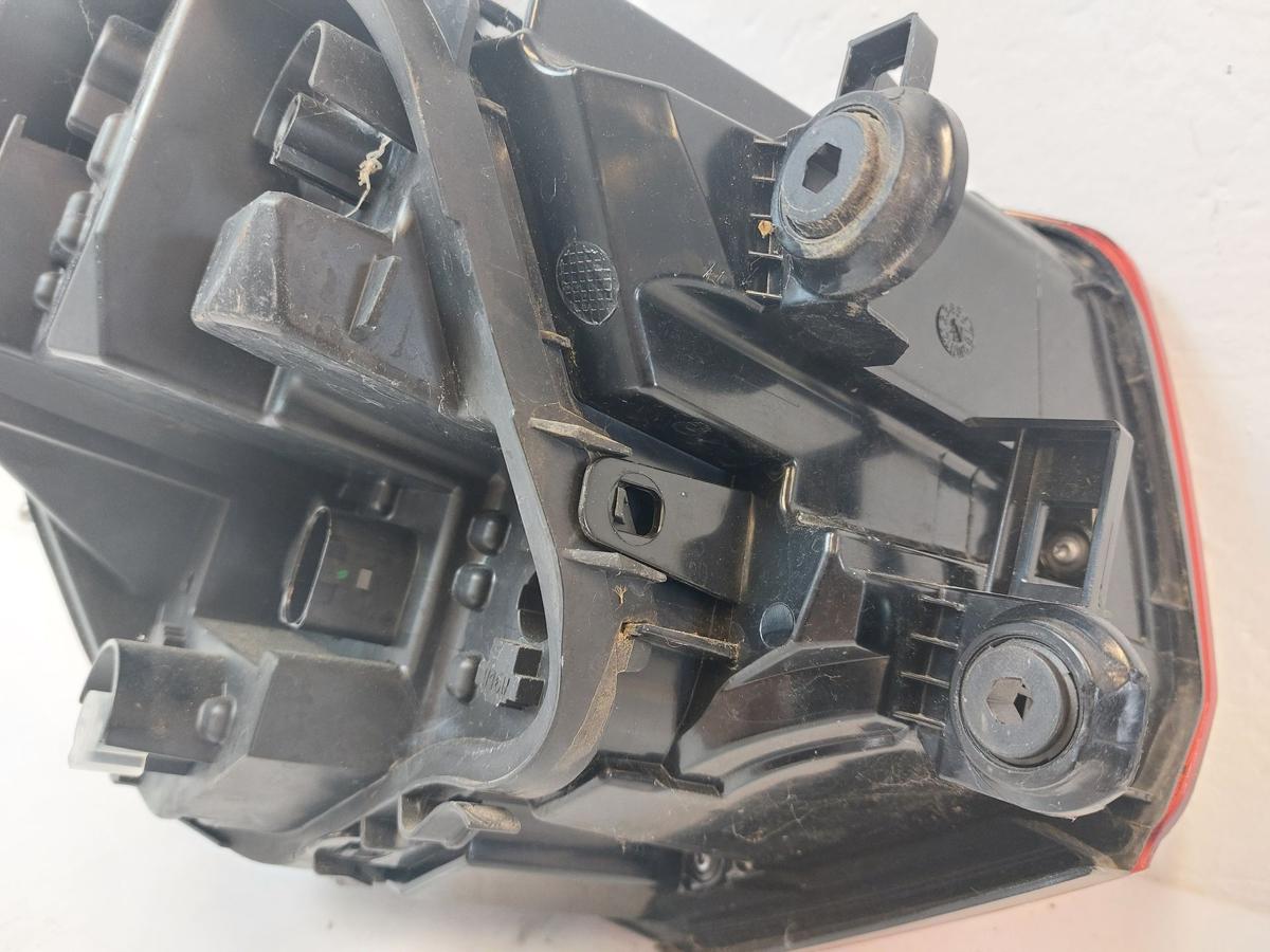 Audi Q2 Typ AG Rückleuchte rechts Rücklicht Heckleuchte OEM NICHT LED