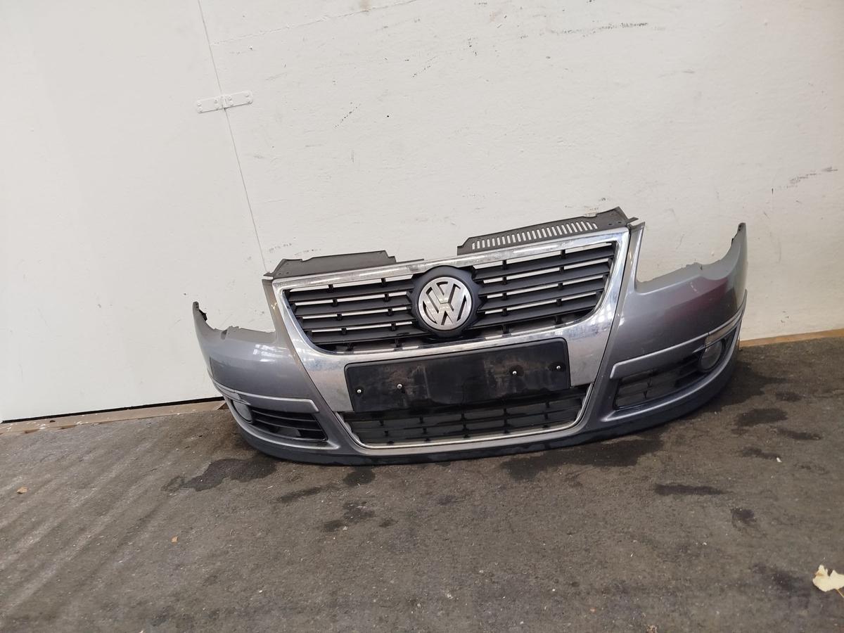 VW Passat 3C B6 Variant Stoßfänger vorn Frontstoßstange Grill Nebel LA7T grau