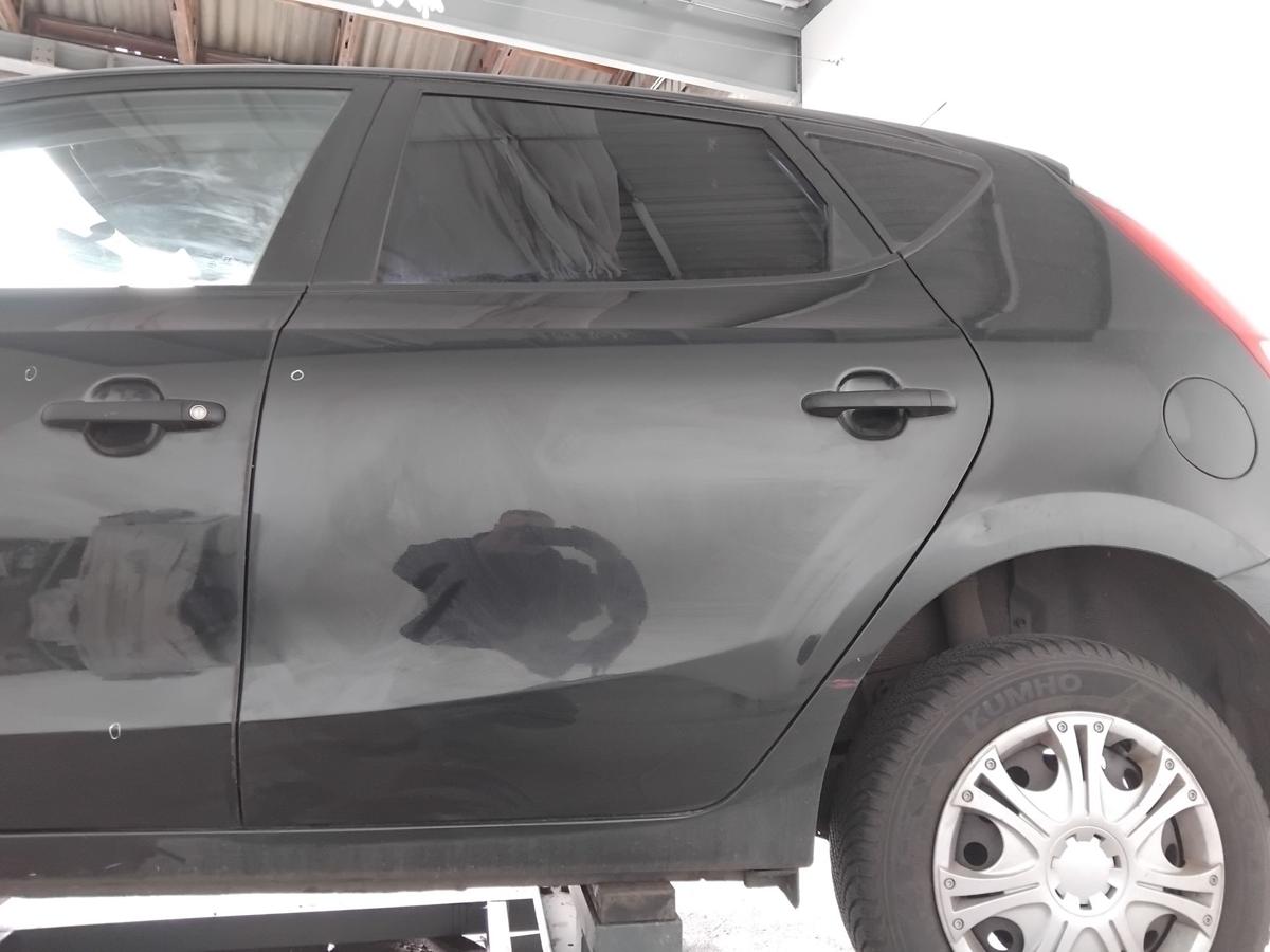 Hyundai i30 FD Flie&szlig;heck T&uuml;r hinten links 9F Stone Black Metallic BJ2008