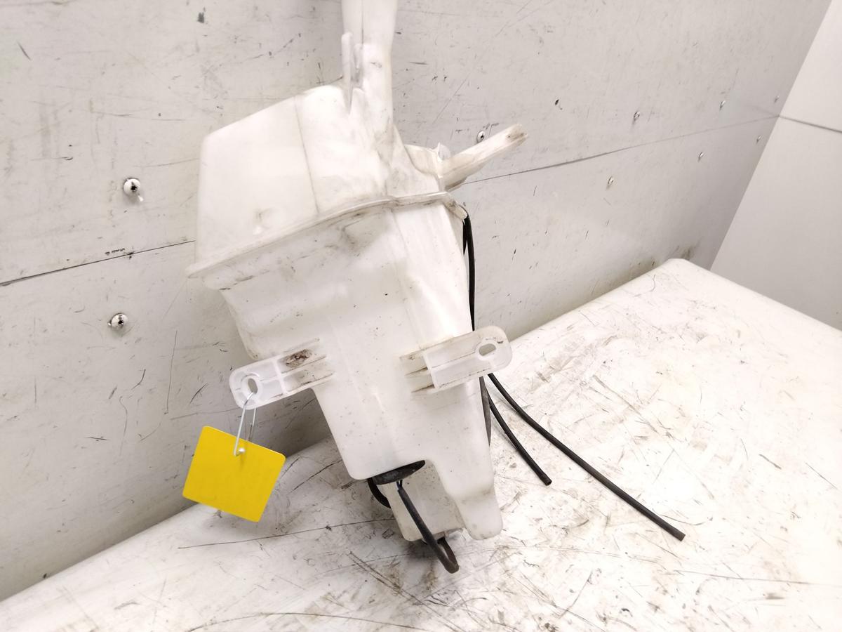 Hyundai i30 GD Kombi original Scheibenwaschbeh&auml;lter inkl. Pumpe BJ2015