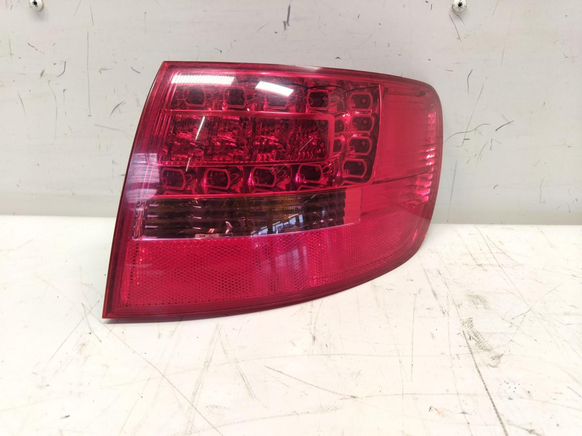 Audi A6 4F Avant R&uuml;ckleuchte Heckleuchte rechts au&szlig;en LED Valeo BJ2006