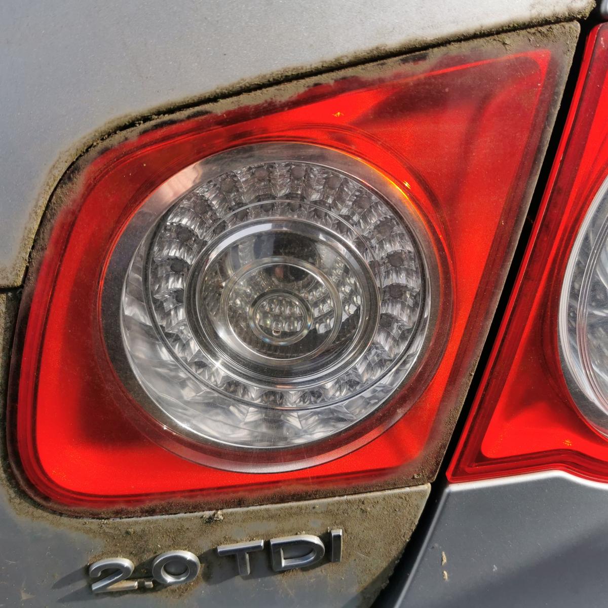 VW Jetta 1K Rückleuchte Schlußleuchte Rücklicht innen rechts