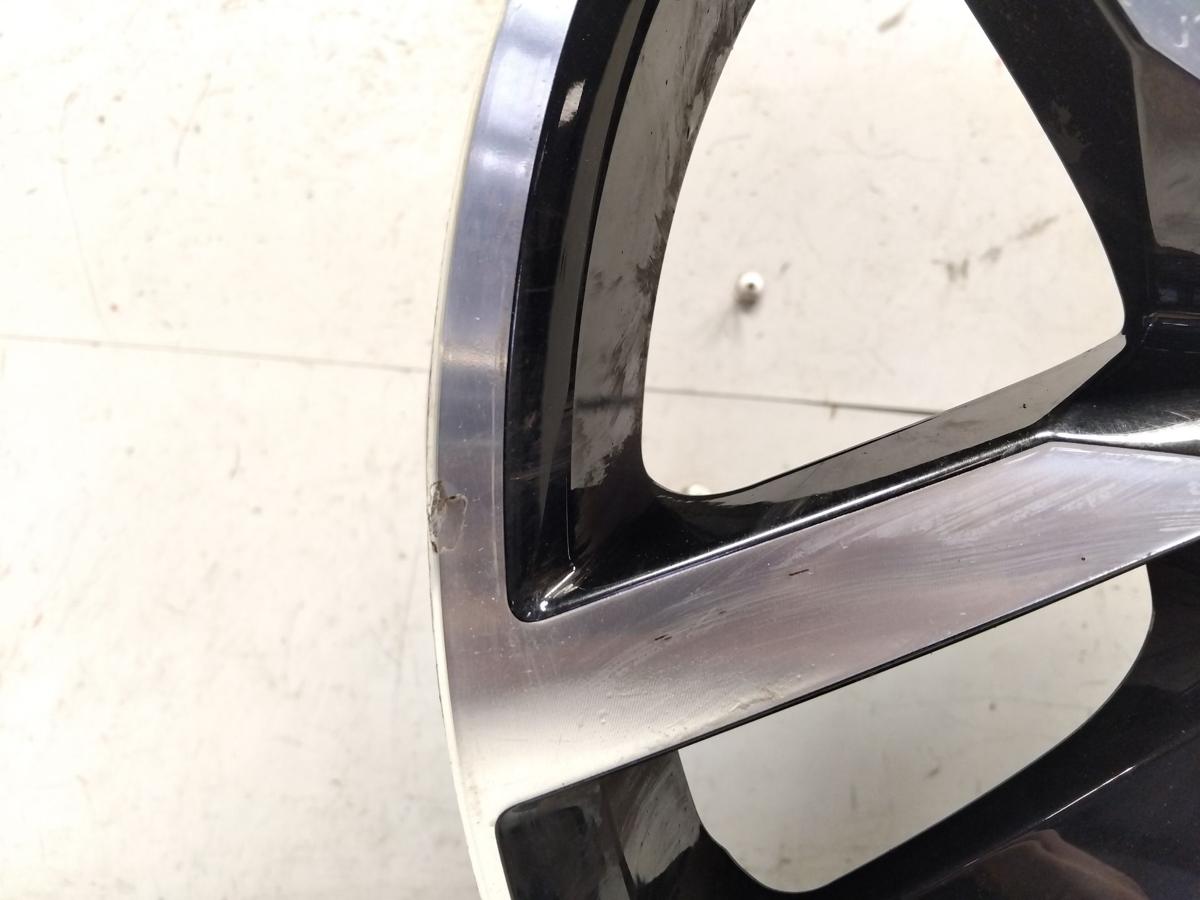 VW Golf Sportsvan Alufelge Madrid 7.0Jx17 H2 ET49 Lochkreis 5x112 BJ2017