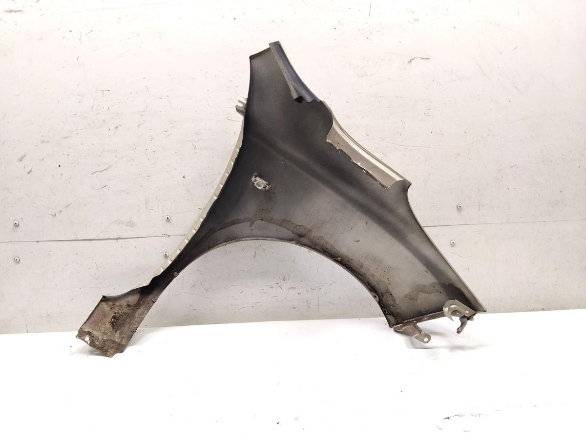 Nissan Micra K12 original Kotfl&uuml;gel vorn links EY2 Vegasgold Metallic BJ2003