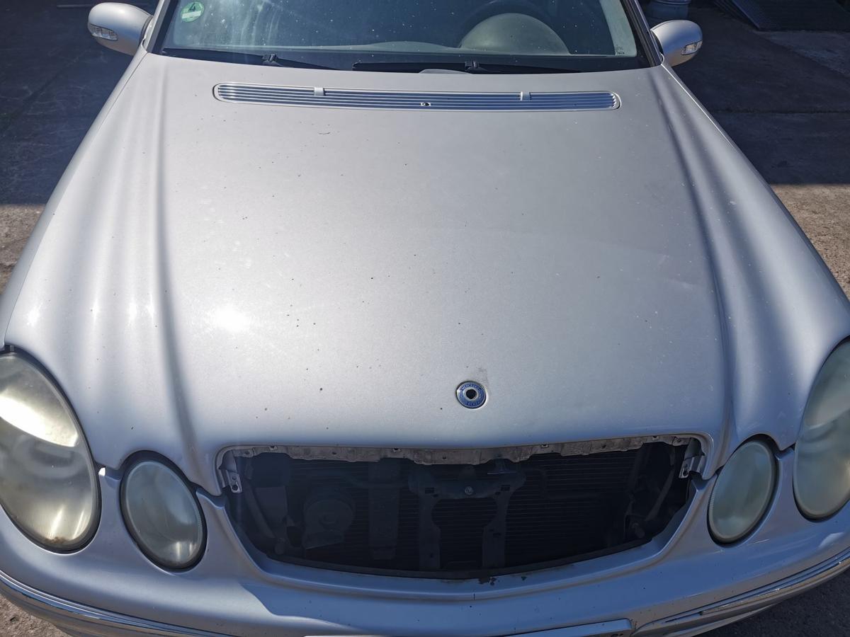 Mercedes E Klasse 211 Motorhaube Haube Klappe Deckel vorn 744 Brillantsilber Met