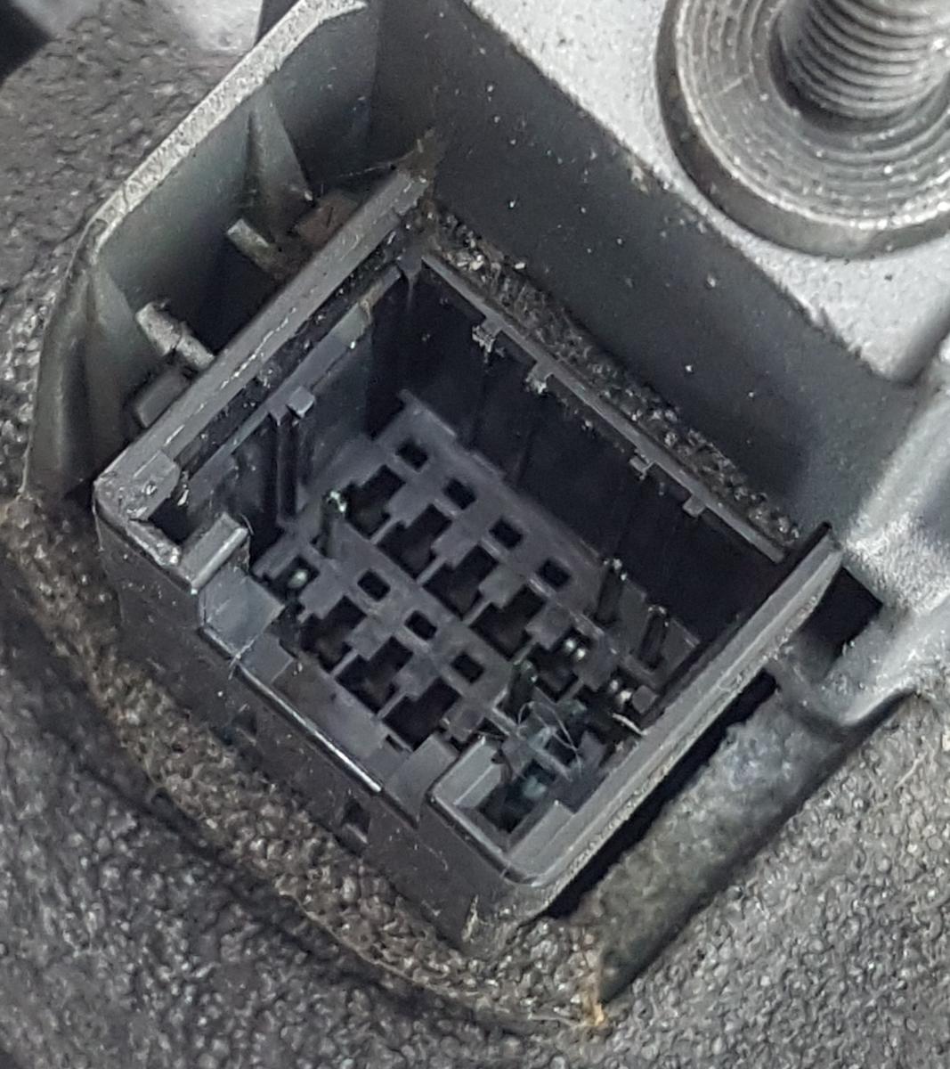 Opel Vivaro Außenspiegel links in unlackiert schwarz Bj2007 elektrisch 5 Pins