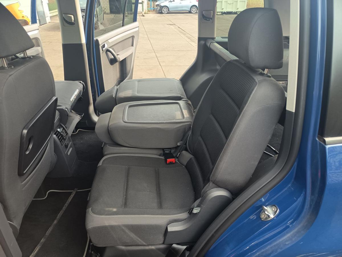 VW Touran GP 1T Einzelsitz hinten links Reihe 2 Stoff schwarz/anthrazit Bj 2009