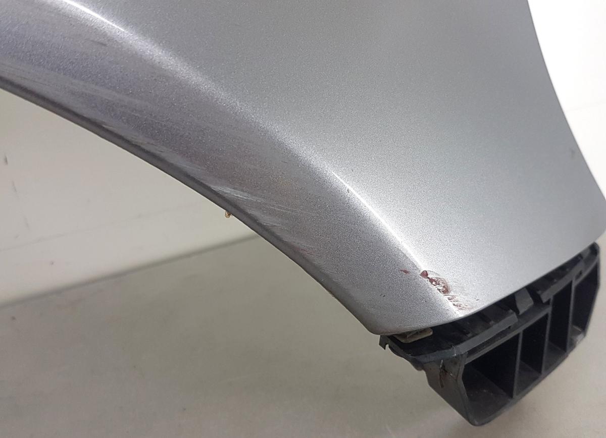 Honda Jazz Kotflügel rechts in Satin Silver Met Bj2004