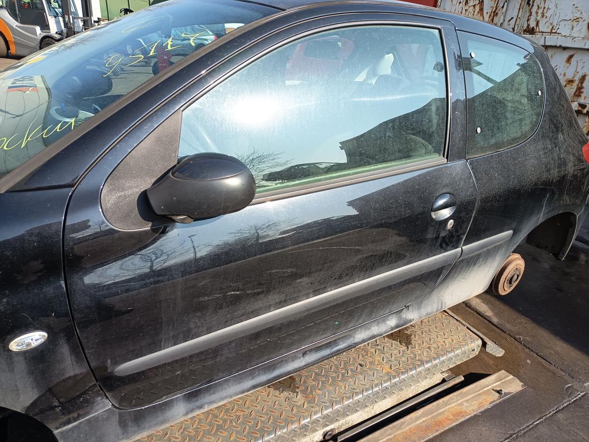 Peugeot 206+ original T&uuml;r links KTV Perla Schwarz Baujahr 2009