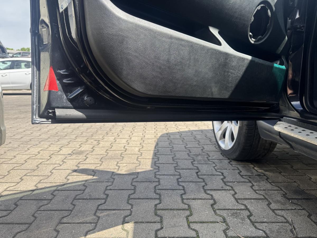 BMW X5 E53 original T&uuml;r vorn links 475 Blacksaphire Metallic Rohbau Bj.2003