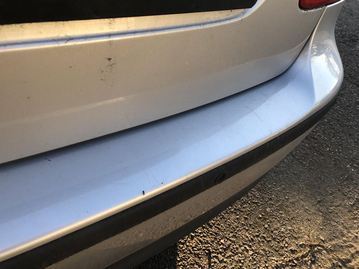 Saab 9-3 Typ YS3F Stossf&auml;nger hinten PDC Bumper silber Stossstange Limo