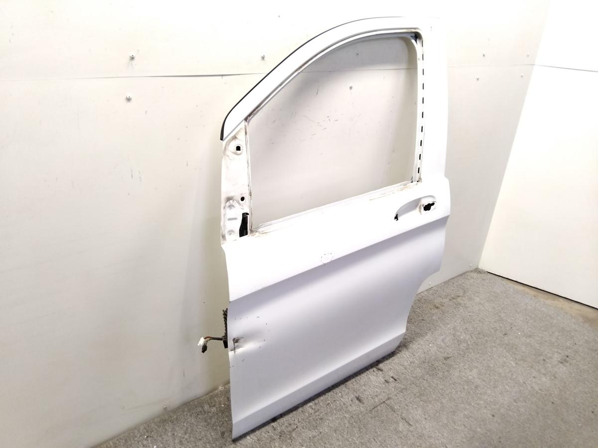 Mercedes Vito 447 original T&uuml;r vorn links Fahrert&uuml;r besch&auml;digt Bj.2014