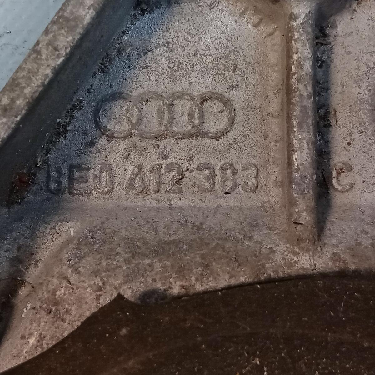 Querlenker V O R Set 8E412383C Audi A4 (8ec/8ed,11/04-) BJ: 2006