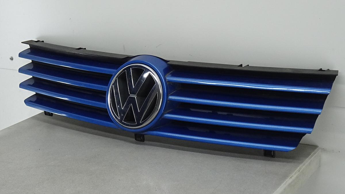 VW Polo 6N2 Kühlergrill 6N0853651J in Perlblau Bj2000 Modell ab 1999