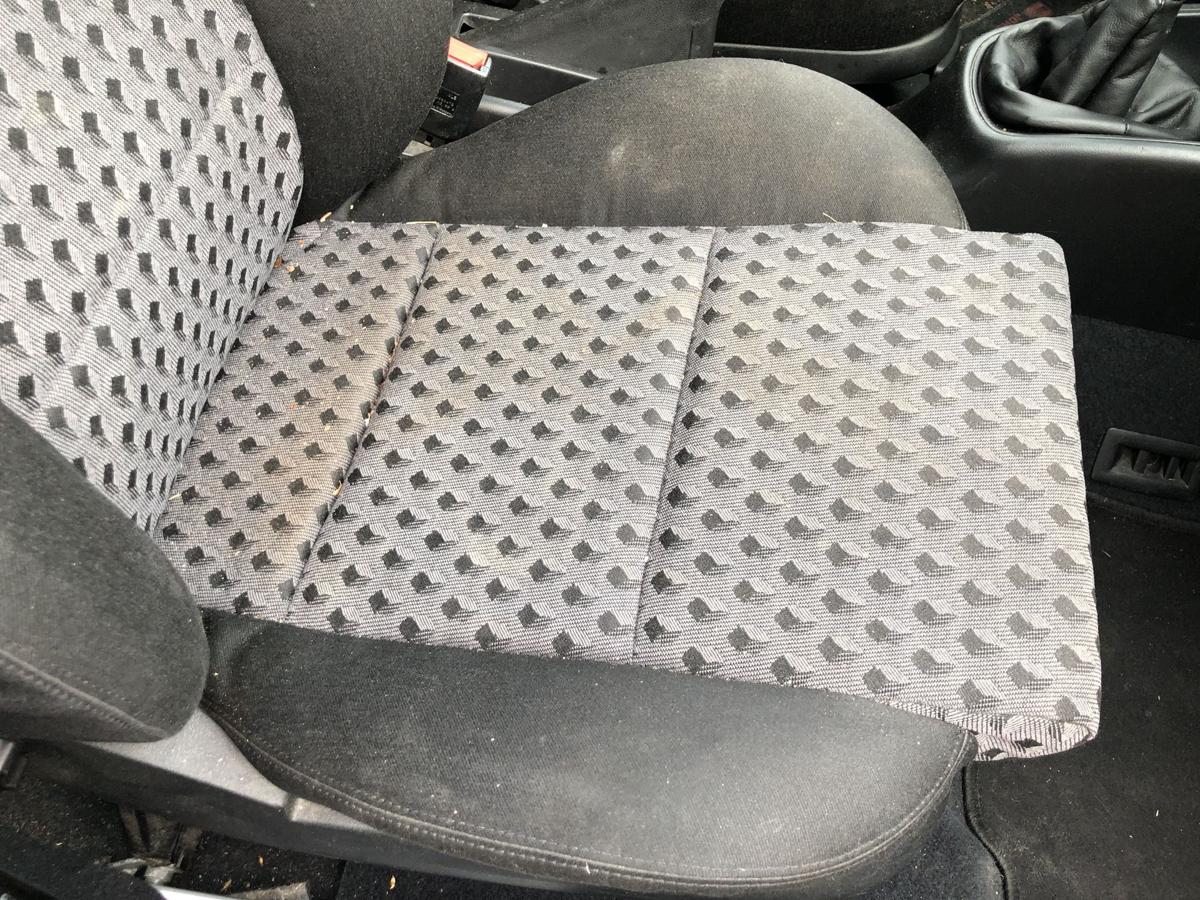 Seat Leon 1M Sitz vorn rechts Beifahrersitz Stoff Autositz Stoffsitz Sportsitz