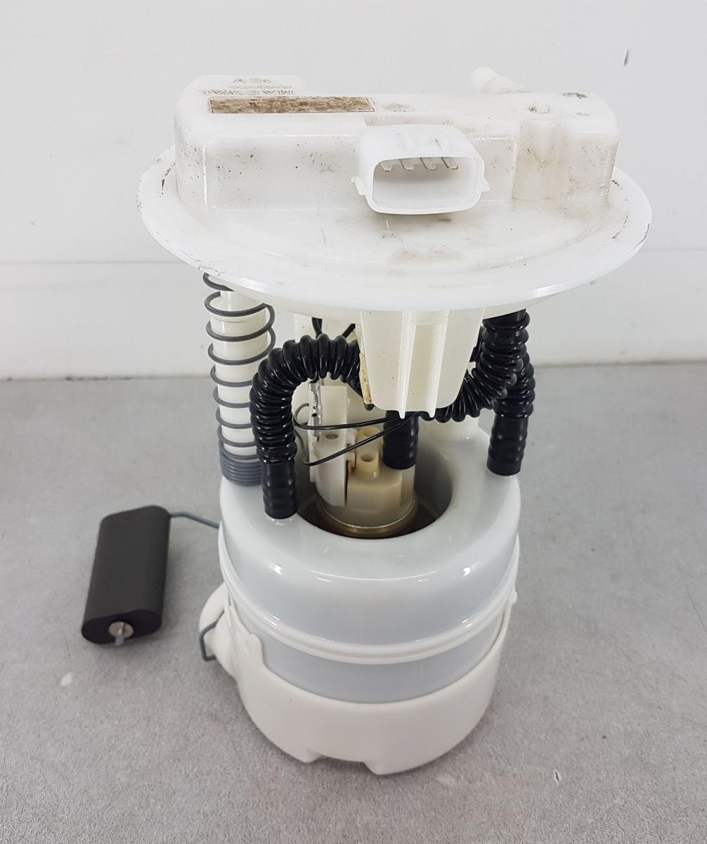 Nissan Micra K12 Kraftstoffpumpe Bj2003 1,0 16V 48kw CG10DE Benzinpumpe