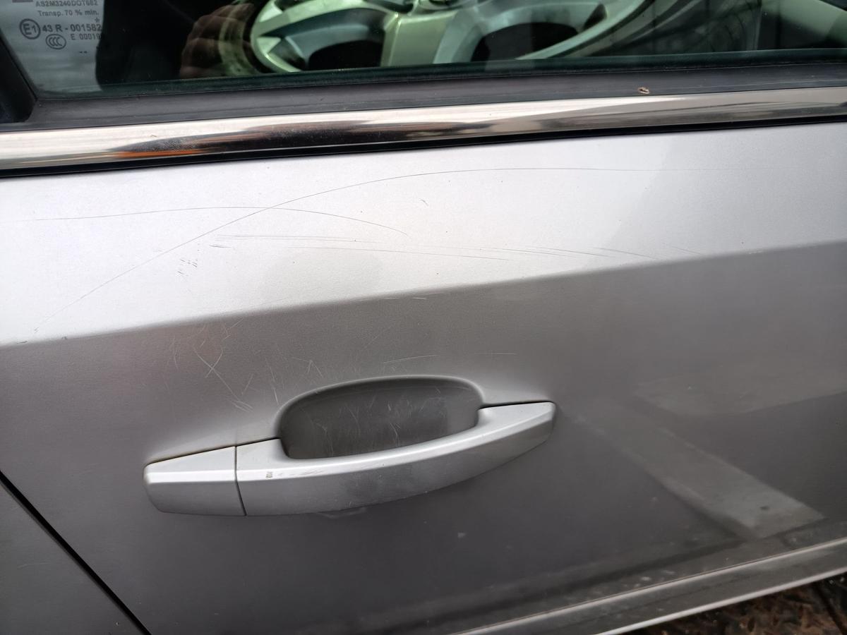 Opel Astra H Caravan Bj 2008 orig T&uuml;r vorn rechts Beifahrer Z157 Starsilber III