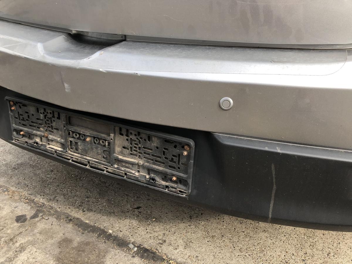 Mazda 3 Typ BL Stoßfänger hinten mit PDC Heckschürze 5trg 38P Liquid Silver Met