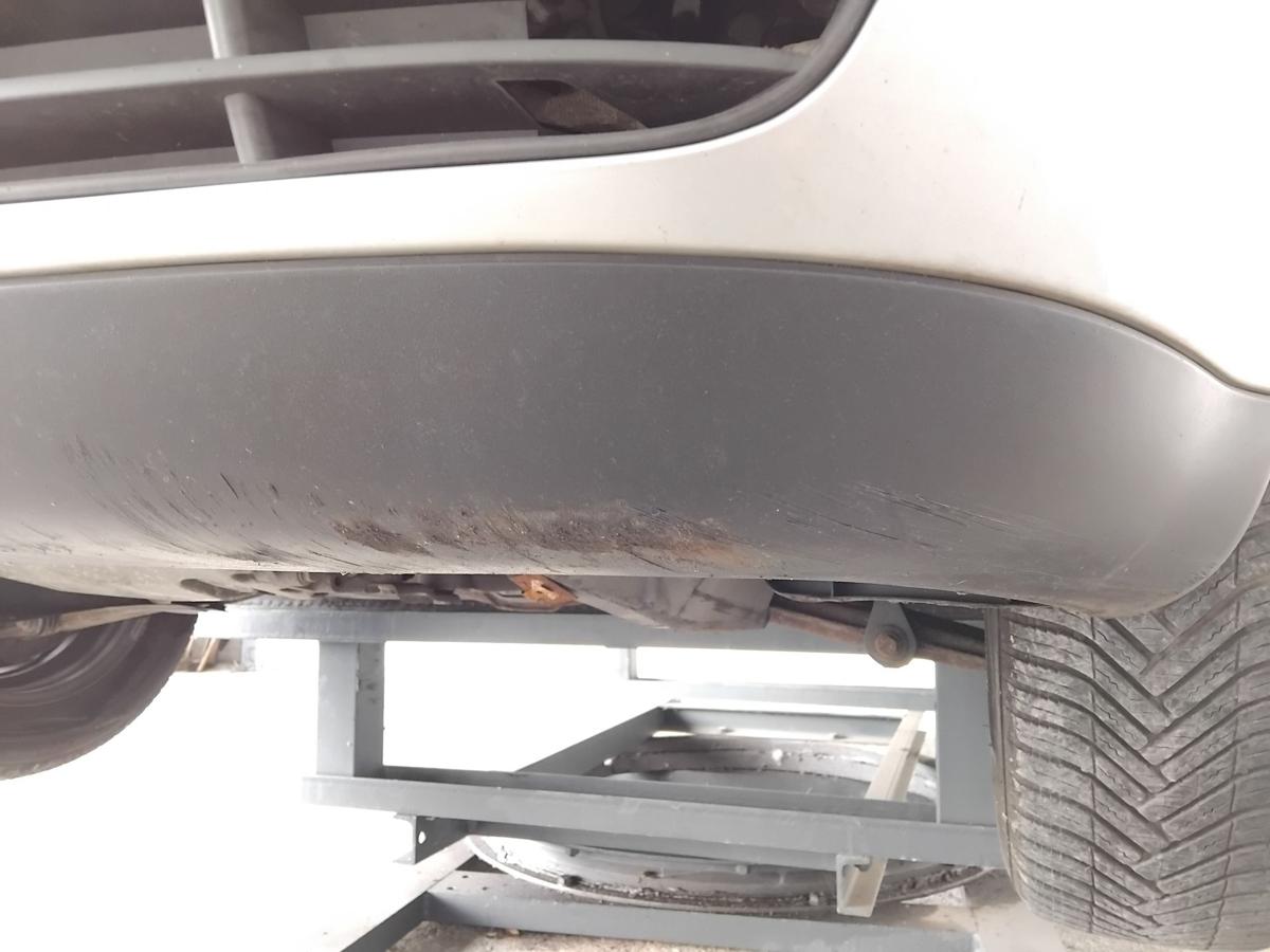 VW Bora original Sto&szlig;stange Sto&szlig;f&auml;nger vorn SRA BJ2001 LA7W reflexsilbermetallic