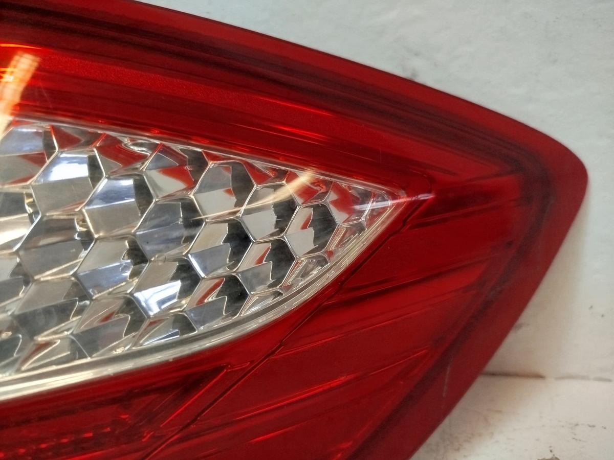 Ford Mondeo Turnier BA7 Rückleuchte aussen rechts Rücklicht Heckleuchte OEM