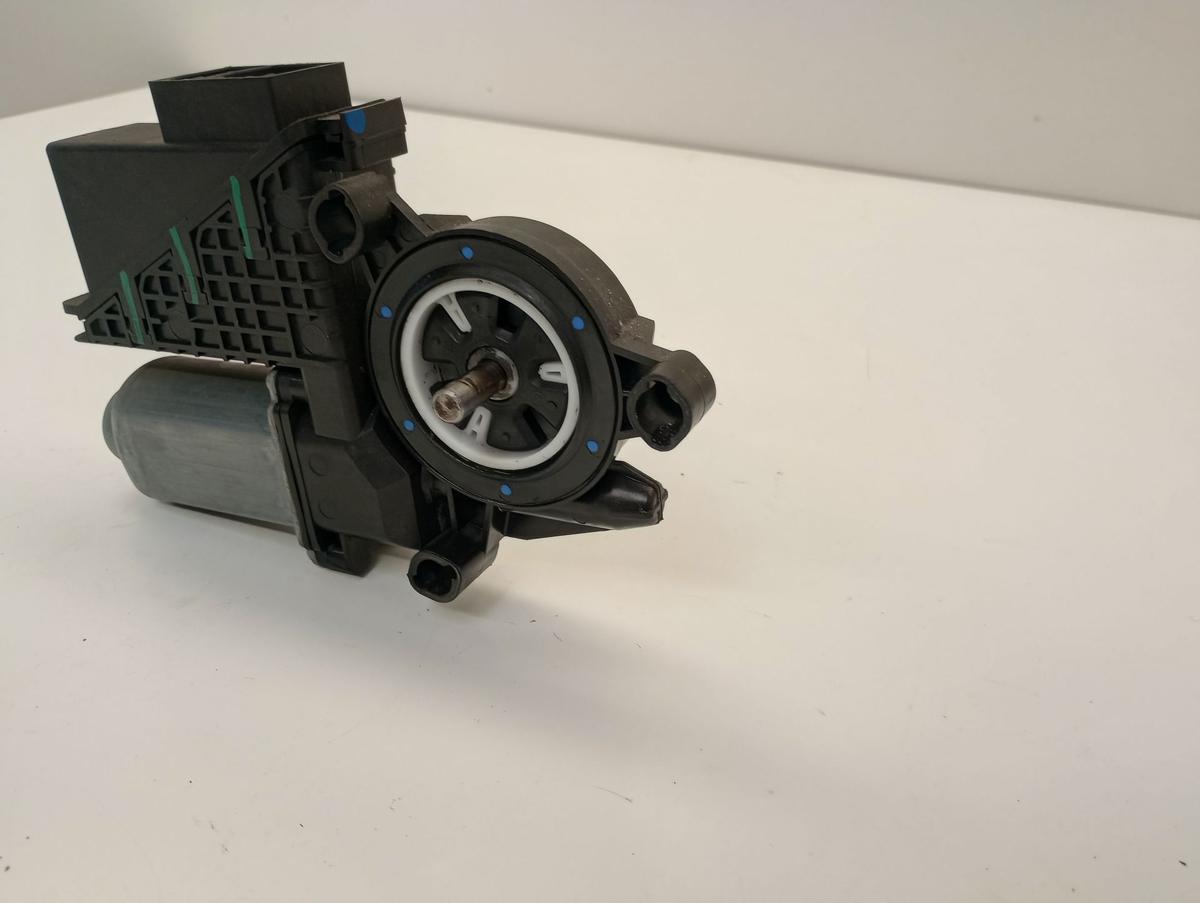 VW Polo 9N3 orig Motor Fensterheber links Türsteuergerät Bj 2005