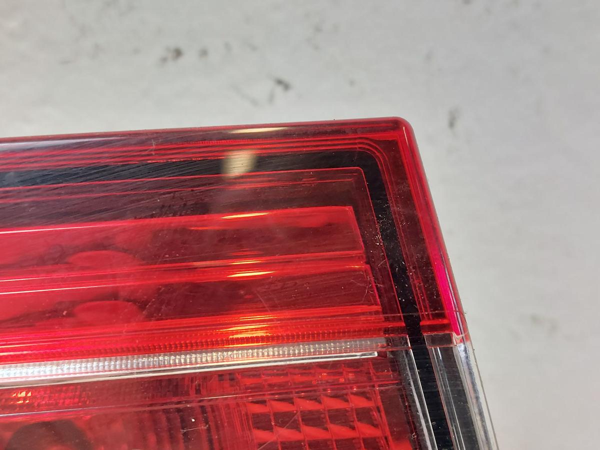 Renault Clio IV X98 TCe90 R&uuml;ckleuchte links innen R&uuml;cklicht Heckleuchte