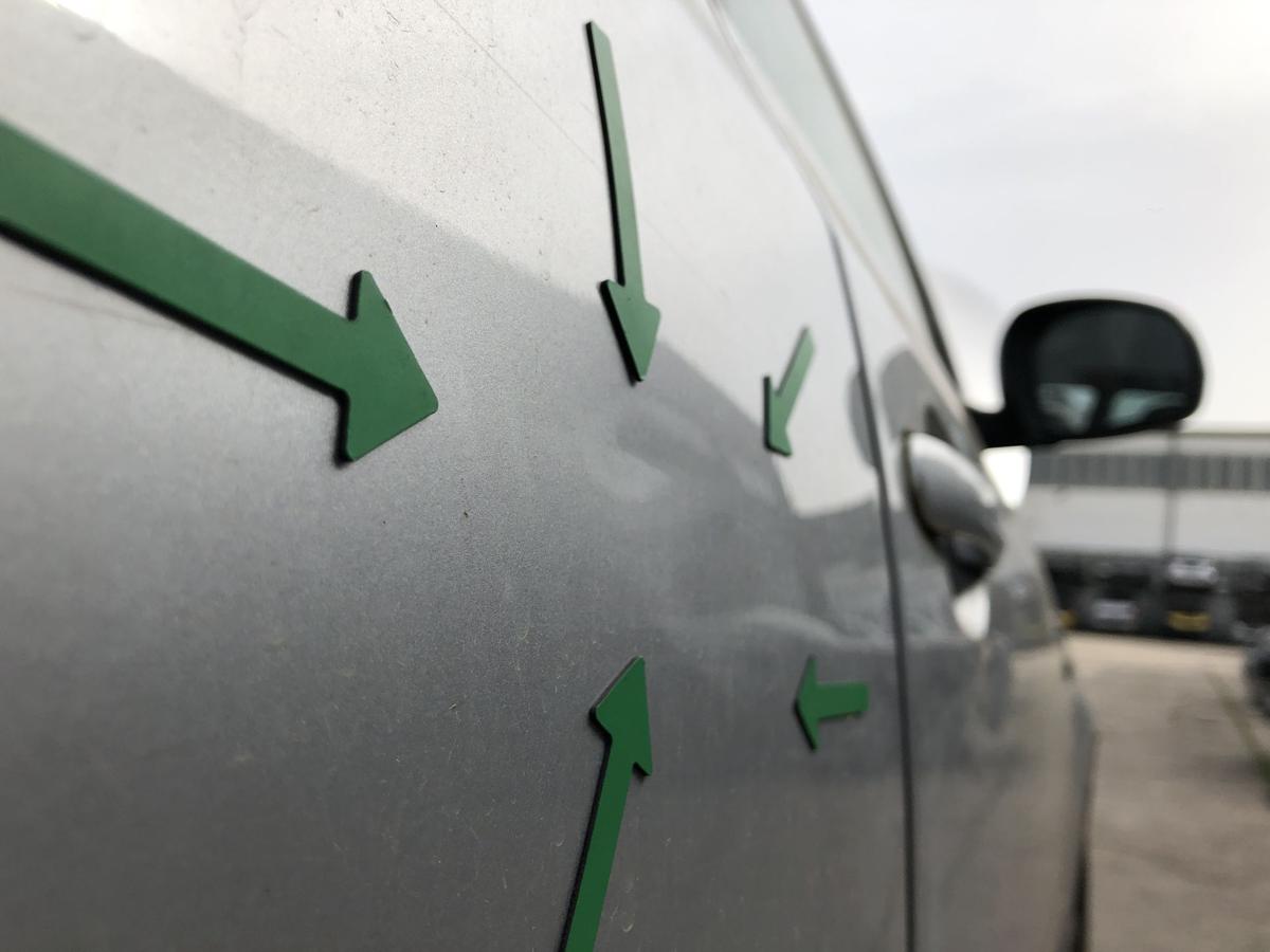 Tür hinten rechts Fondtür LA7W Reflexsilber Skoda Fabia II 5J leicht Beschädigt